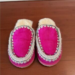 Colorful Beaded Pink Slippers